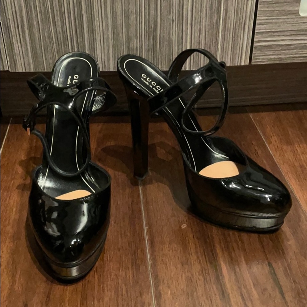 Black Gucci Heels - Size 40.5